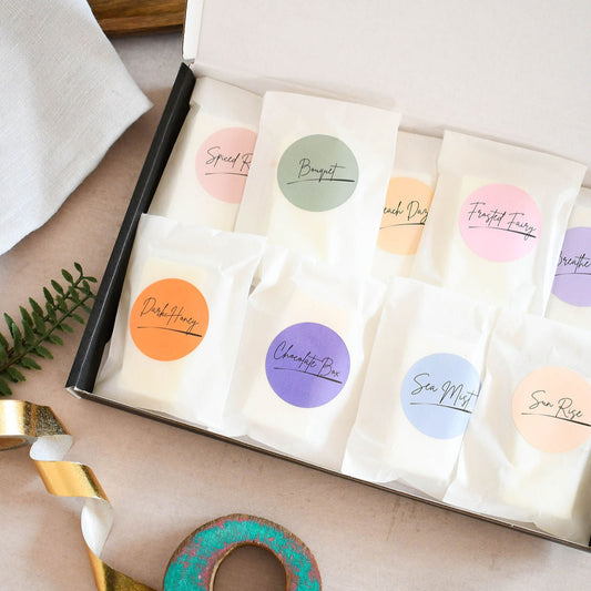 Hand-poured wax melt samples in a luxury matte black presentation box – Classic Collection