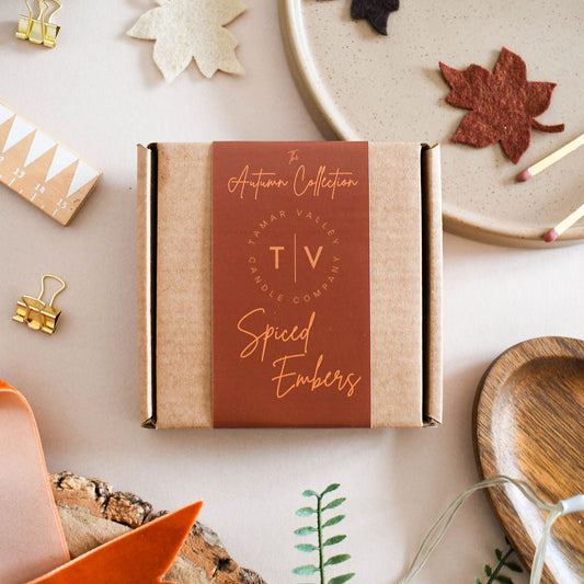 Spiced Embers wax melts hand-poured in Cornwall with smoky bonfire, clove and cinnamon fragrance