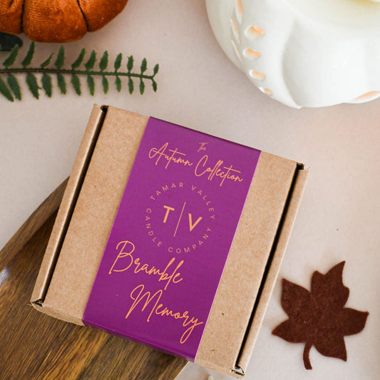 Autumn wax melts UK – Bramble Memory fruity rhubarb and blackberry scent