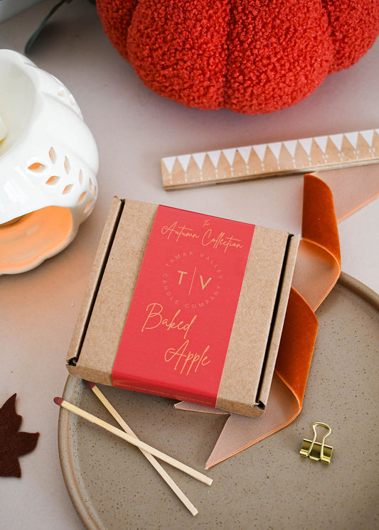 Autumn wax melts UK. Baked Apple crisp apple and warm cinnamon scent